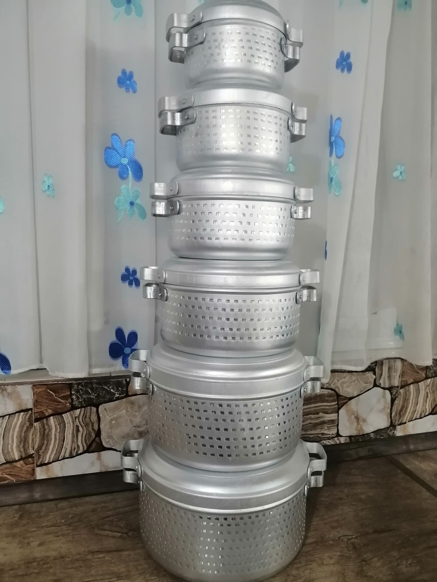 قابلمه پرسی ۶ رقم  چکشی در سایز های 18.20.23.26.29.32