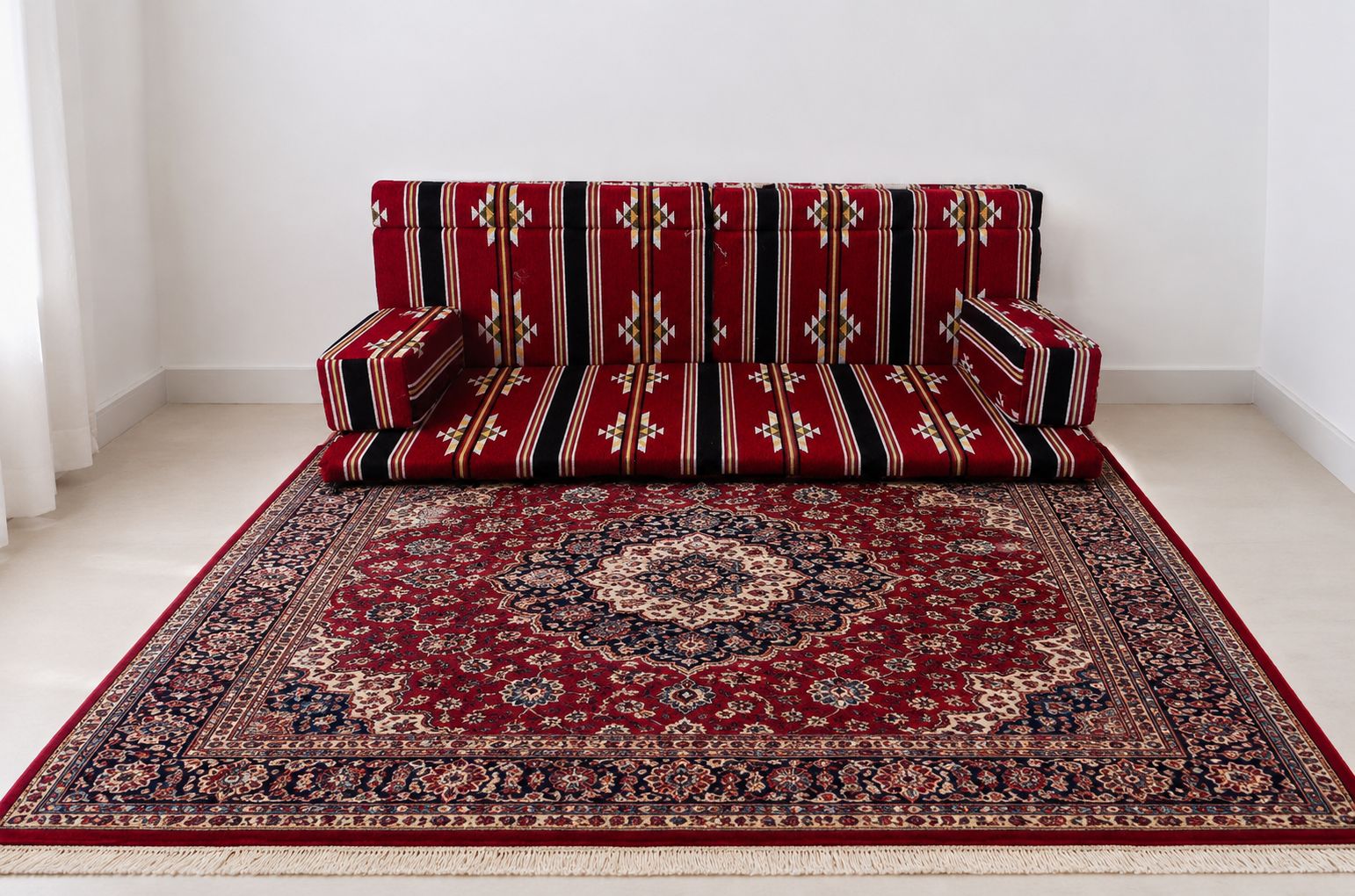 مبل خلیجی سنتی پارچه شانل
